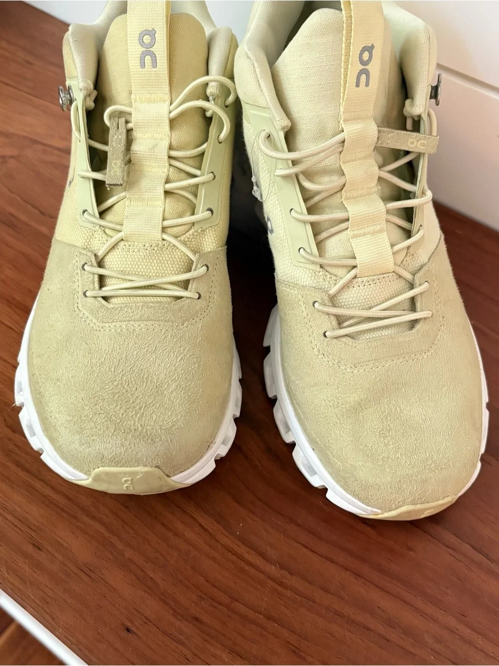 ON Womens Cloud Hi Running Sneakers Shoes Endive Green Sz 7.5 Athletic Lifestyle